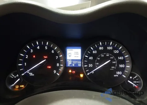 2011 Infiniti M56X z USA, uszkodzony, nr VIN JN1AY1AR1BM570247